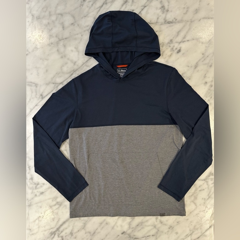 LLBean SLIGHTLY FITTED Men’s Hoodie - Size Small (S)